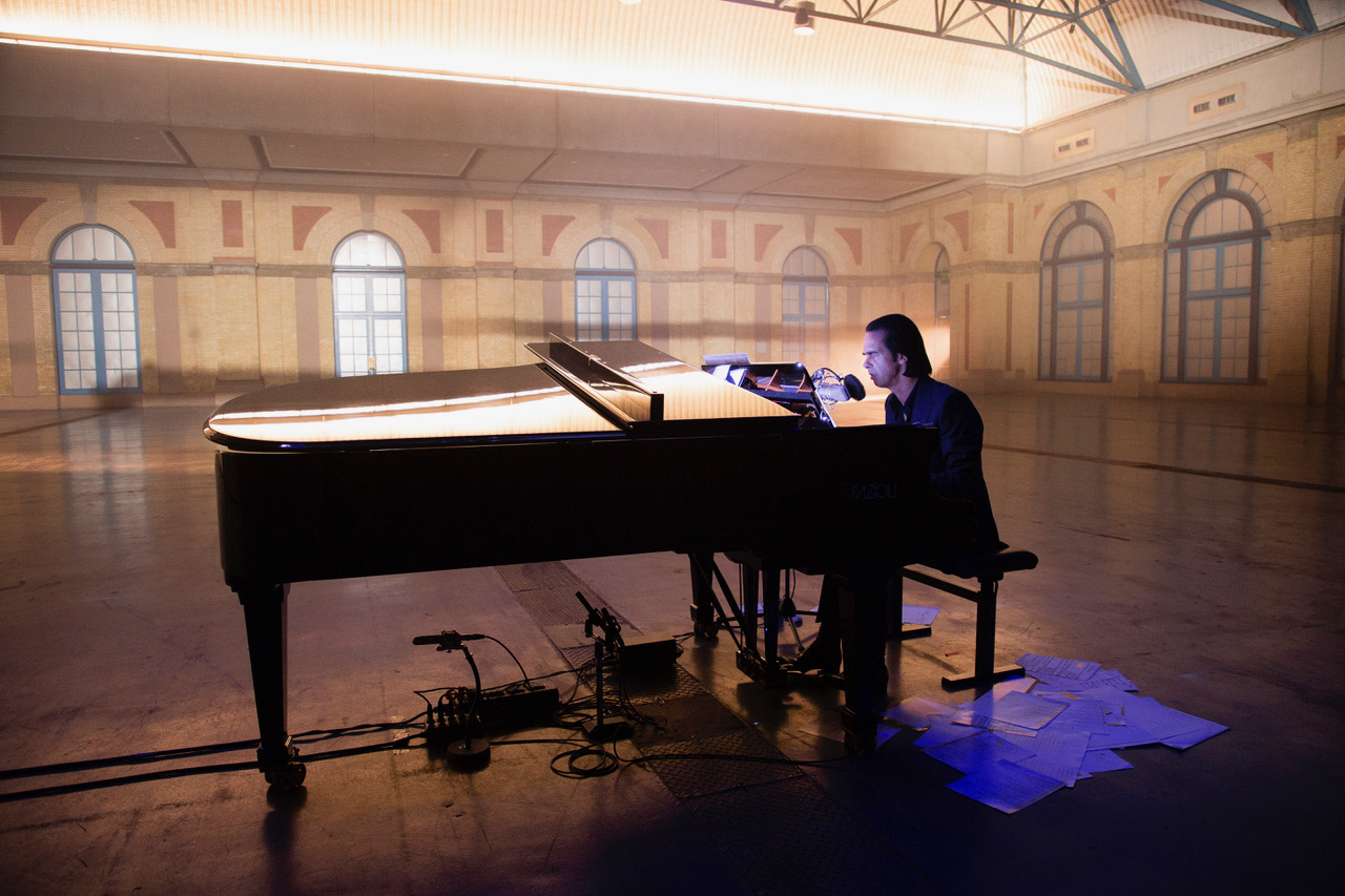 Nick Cave IDIOT PRAYER: Nick Cave Alone at Alexandra Palace - Piano